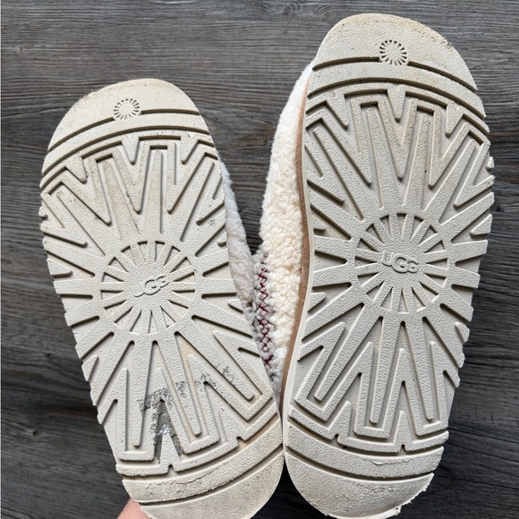 UGG Cream and Red Platform Shoes - Picture 7 of 7